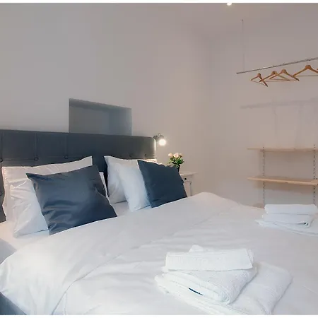 Ad Astra Centre Theater View Apartment Rijeka